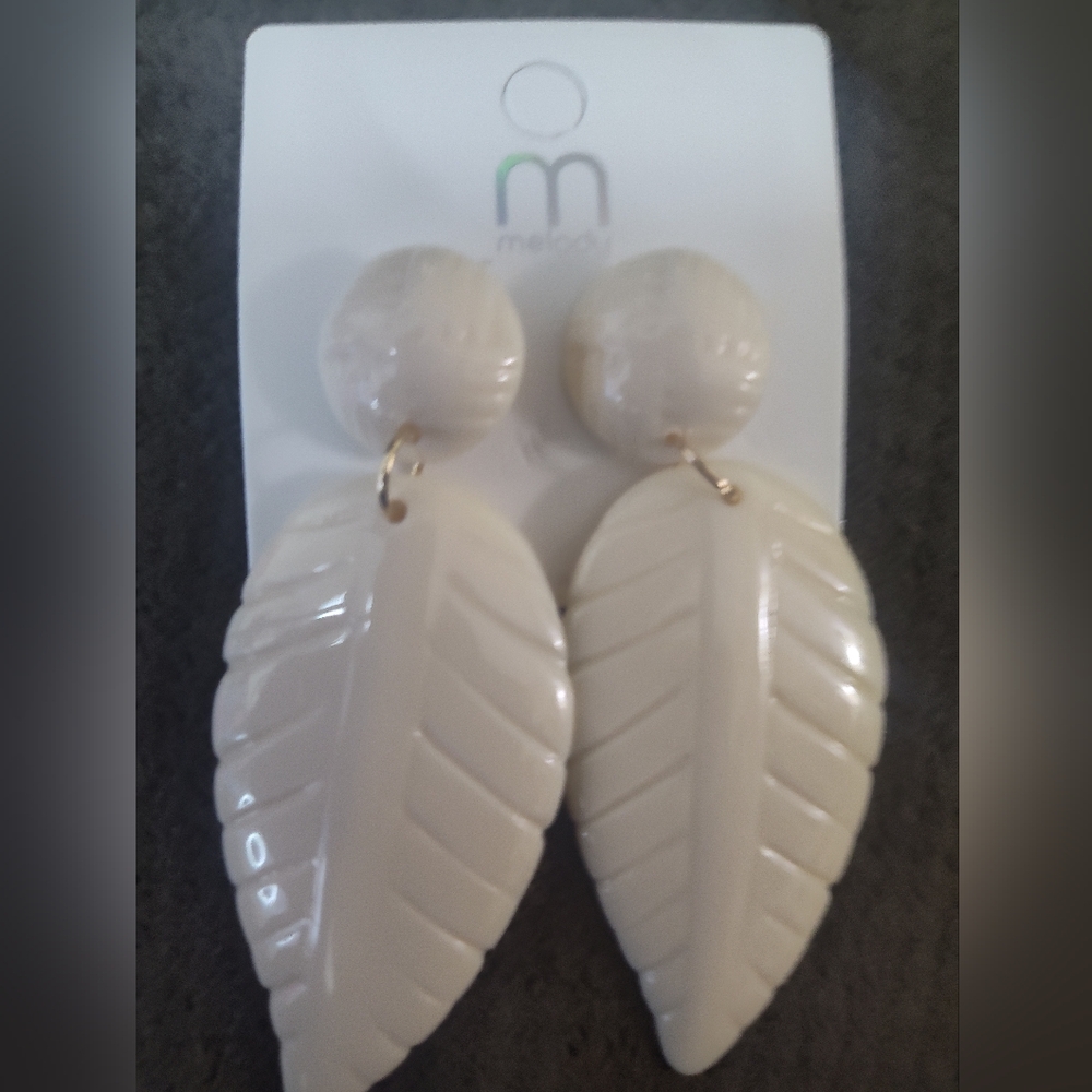 Leaf Earrings